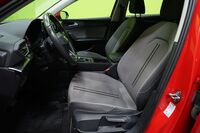 SEAT Leon Sportstourer vaihtoauto