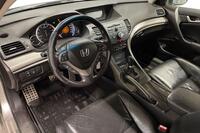 Honda Accord vaihtoauto