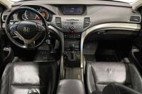 Honda Accord vaihtoauto