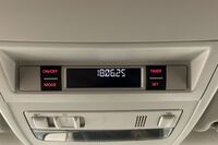 Volkswagen Caravelle vaihtoauto