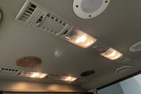 Volkswagen Caravelle vaihtoauto