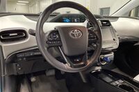 Toyota Prius vaihtoauto