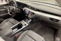 Audi Q8 e-tron vaihtoauto