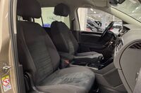 Volkswagen Touran vaihtoauto