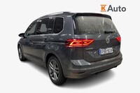 Volkswagen Touran vaihtoauto