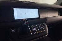 Land Rover Defender vaihtoauto