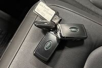 Land Rover Defender vaihtoauto
