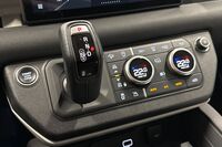 Land Rover Defender vaihtoauto