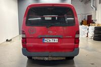 Toyota Hiace vaihtoauto