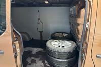 Opel Vivaro vaihtoauto