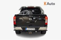 Nissan Navara vaihtoauto