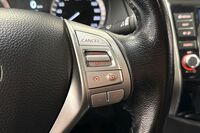 Nissan Navara vaihtoauto