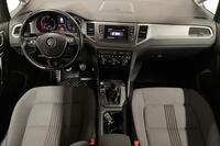 Volkswagen Golf Sportsvan vaihtoauto