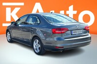 Volkswagen Jetta vaihtoauto