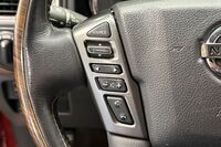 Nissan Titan vaihtoauto