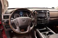 Nissan Titan vaihtoauto