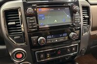 Nissan Titan vaihtoauto