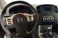 Nissan Navara vaihtoauto