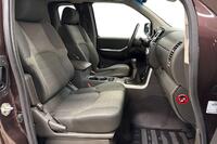 Nissan Navara vaihtoauto