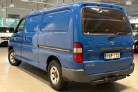 Toyota Hiace vaihtoauto