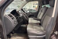 Volkswagen Caravelle vaihtoauto