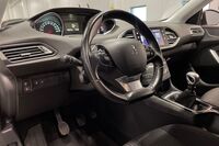 Peugeot 308 vaihtoauto