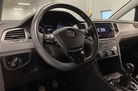 Volkswagen Golf Sportsvan vaihtoauto