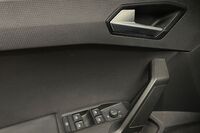 SEAT Leon Sportstourer vaihtoauto