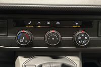 Volkswagen Caravelle vaihtoauto