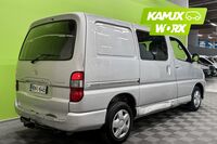Toyota Hiace vaihtoauto