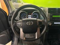 Toyota Land Cruiser vaihtoauto