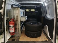 Ford Transit Connect vaihtoauto