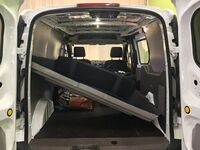 Ford Transit Connect vaihtoauto