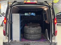 Ford Transit Connect vaihtoauto