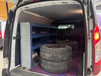 Ford Transit Connect vaihtoauto