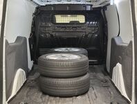 Ford Transit Connect vaihtoauto