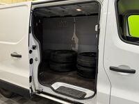 Opel Vivaro vaihtoauto