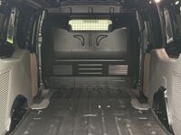 Ford Transit Connect vaihtoauto