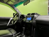 Toyota Land Cruiser vaihtoauto