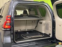 Toyota Land Cruiser vaihtoauto