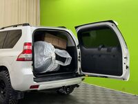 Toyota Land Cruiser vaihtoauto