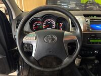 Toyota Hilux vaihtoauto