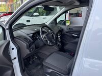 Ford Transit Connect vaihtoauto