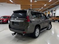 Toyota Land Cruiser vaihtoauto