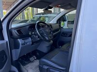 Opel Vivaro vaihtoauto