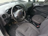 Ford Transit Courier vaihtoauto