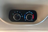 Ford Tourneo Custom vaihtoauto