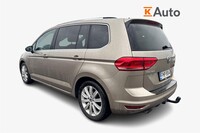 Volkswagen Touran vaihtoauto
