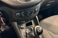 Ford Transit Courier vaihtoauto