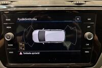 Volkswagen Touran vaihtoauto